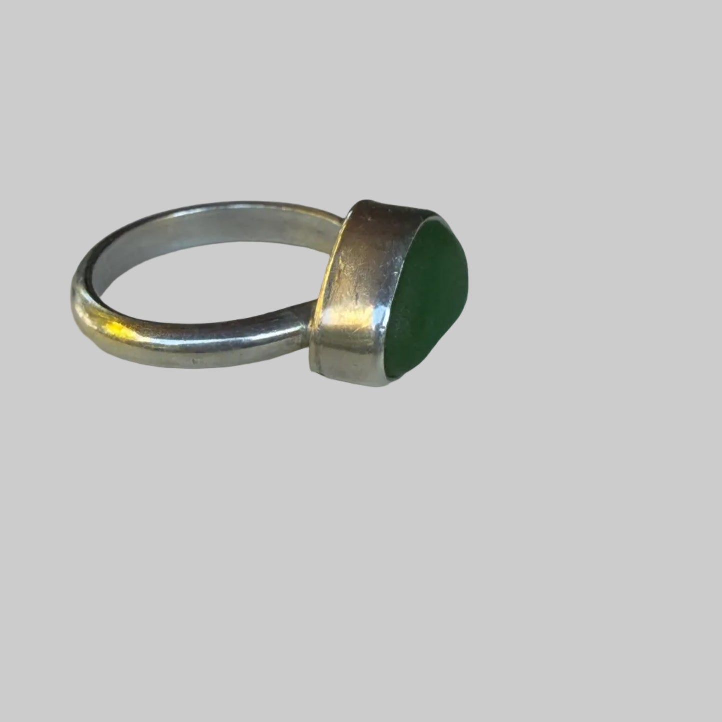 Emerald Green Sea Glass Ring – Sterling Silver | Size 7