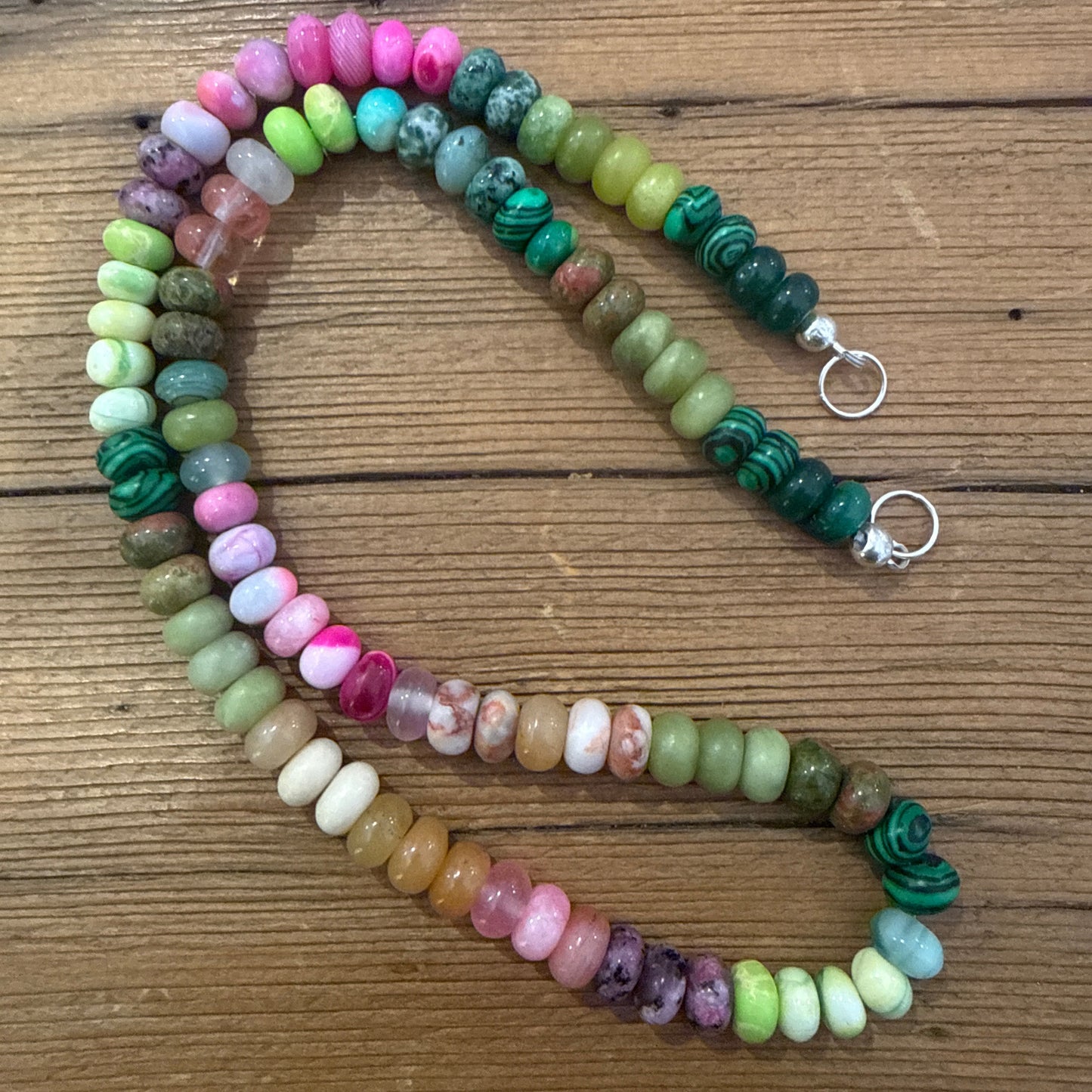 Happy Beads – Colourful Gemstone Necklace