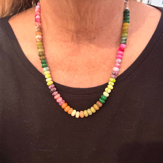 Happy Beads – Colourful Gemstone Necklace