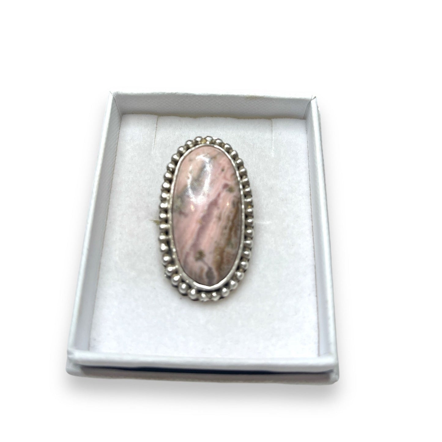 Rose Glow: Classic Rhodochrosite Oval Ring with Beaded Detail – Size 7