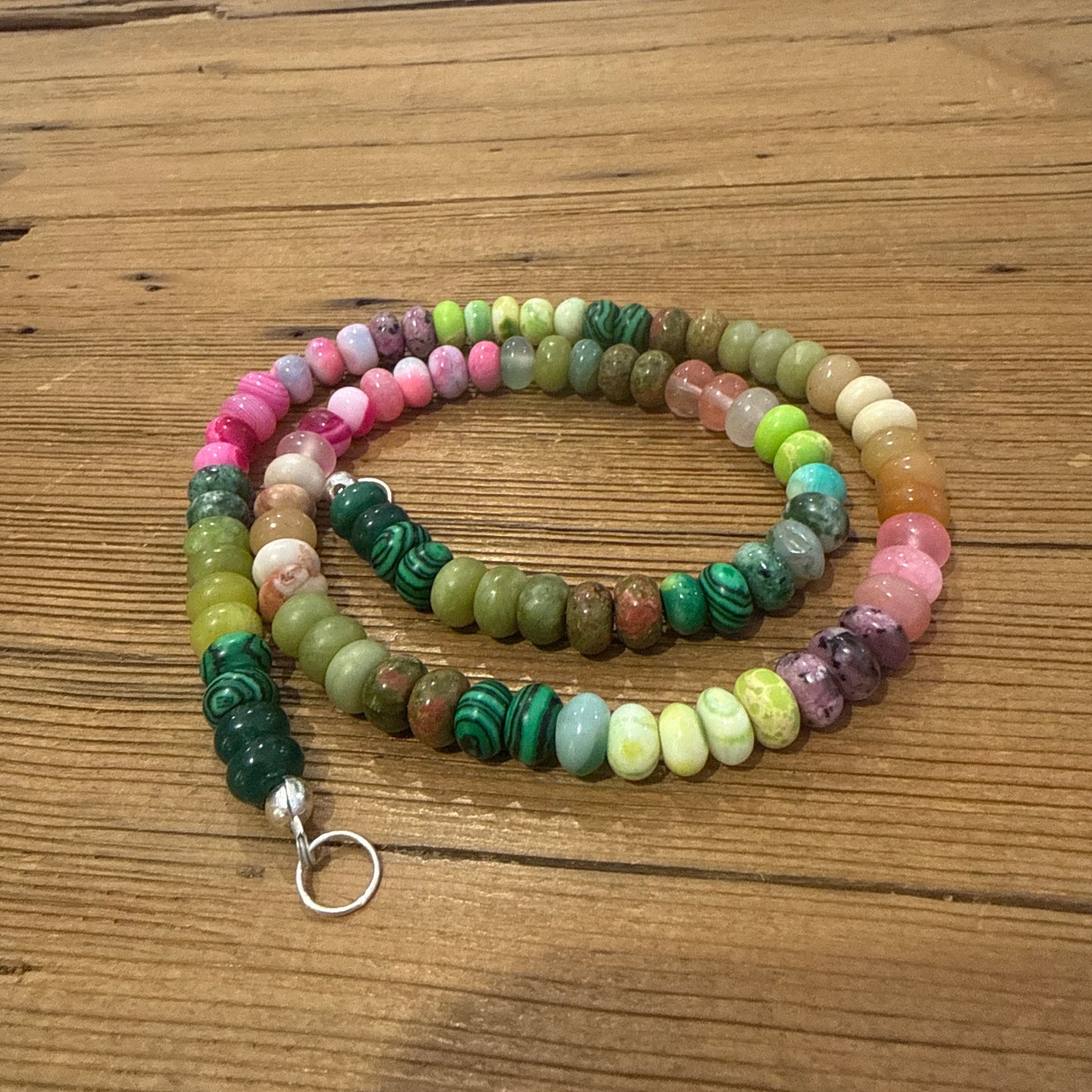 Happy Beads – Colourful Gemstone Necklace